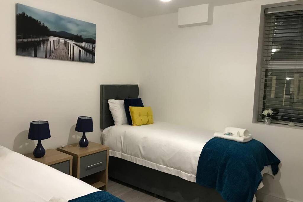 Marie'S Serviced Apartments- 2 Bedroom City Stay Бедфорд Екстериор снимка